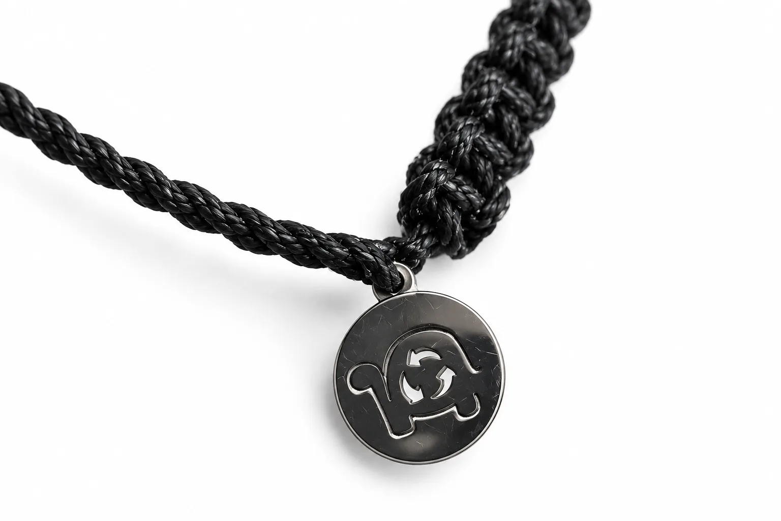 Black Cast Away bracelet with its stainless steel Galápagos for Life charm